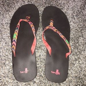 Sanuk flip flops